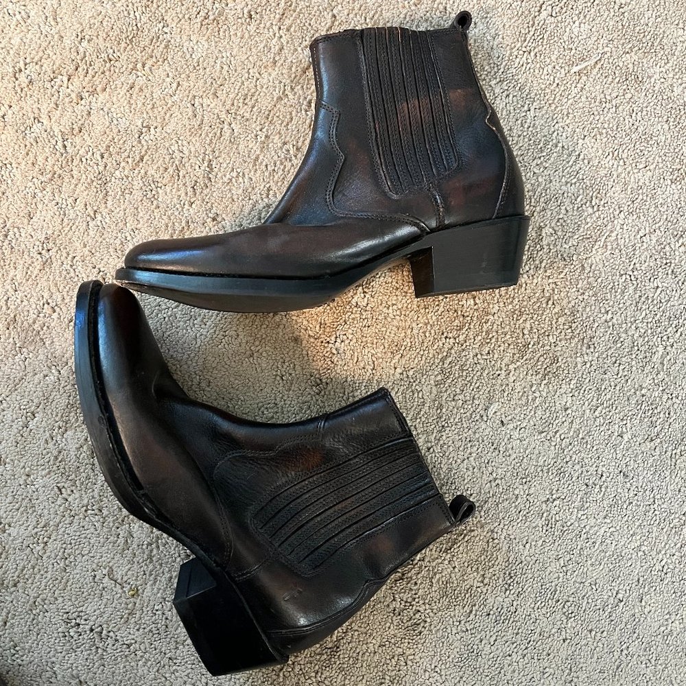 Frye Sacha Western Boots (Worn Once)
